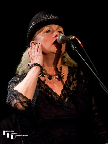 Nancy Hampton on backing vocals