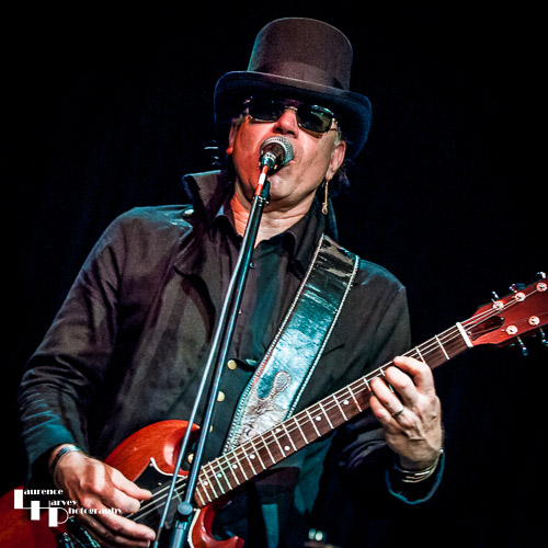 Russell 'Hitman' Alexander on vocals & guitar