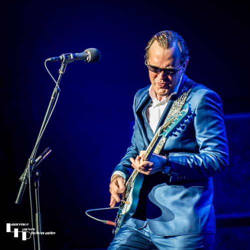 Joe Bonamassa on guitar & vocals