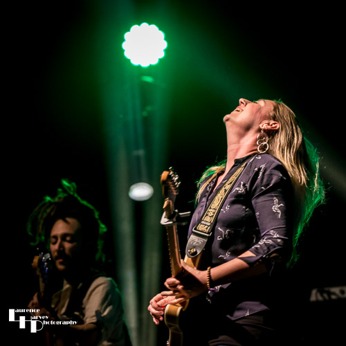 Joanne Shaw Taylor on vocals & guitar