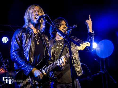 Kenny Wayne Shepherd Band: Kenny Wayne Shepherd on guitar & Noah Hunt on vocals