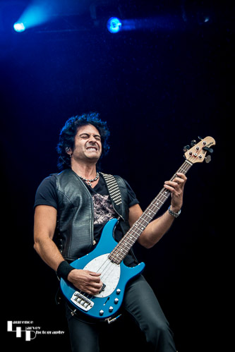Last In Line: Phil Soussan on bass