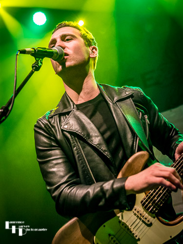Laurence Jones on guitar & vocals