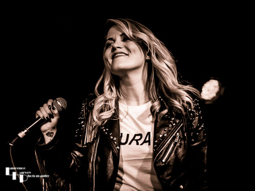 Mollie Marriott on vocals