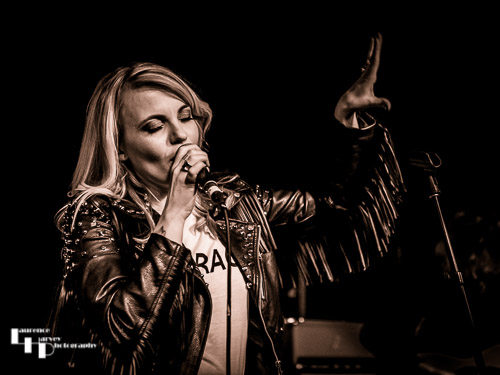 Mollie Marriott on vocals