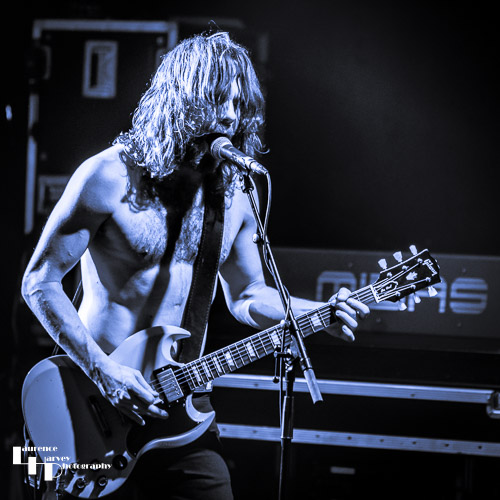 Jeremy Widerman on guitar & vocals