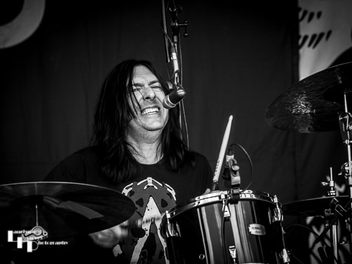 Monster Truck: Steve Kiely on drums & vocals