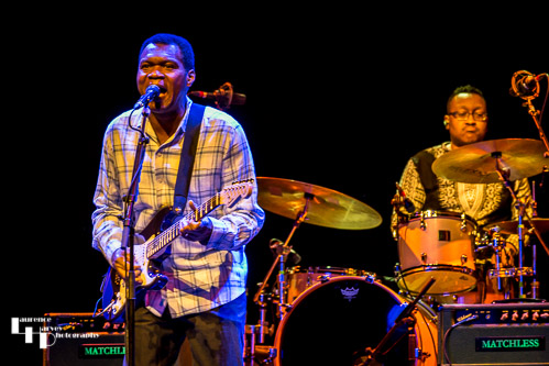 Robert Cray on vocals & guitar, Terence Clark on drums