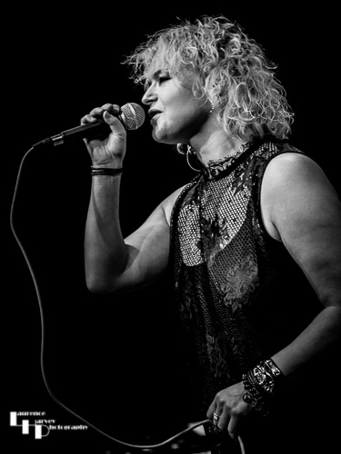 Rebecca Downes on vocals