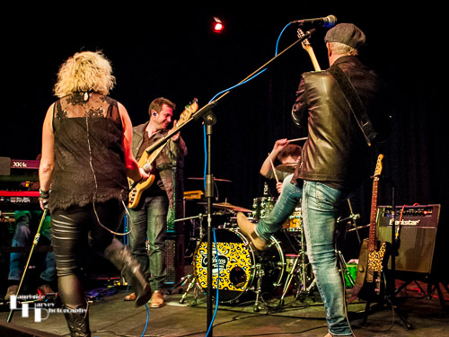 Rebecca Downes & her band on stage at The Limelight Theatre