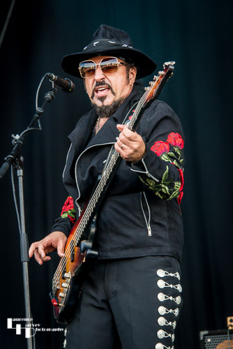 Supersonic Blues Machine: Fabrizio Grossi on bass