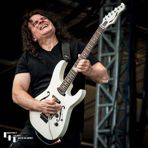 UFO: Vinnie Moore on guitar