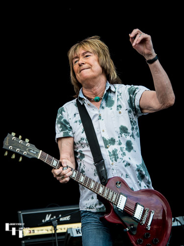 UFO: Paul Raymond on guitar