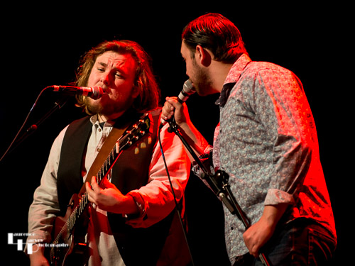Tom Ford on vocals & Elliot Stout on guitar