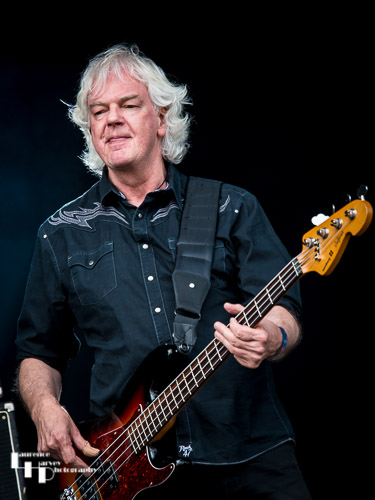 Snakecharmer: Neil Murray on bass