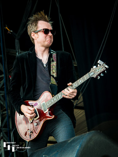 Snakecharmer: Simon McBride on guitar