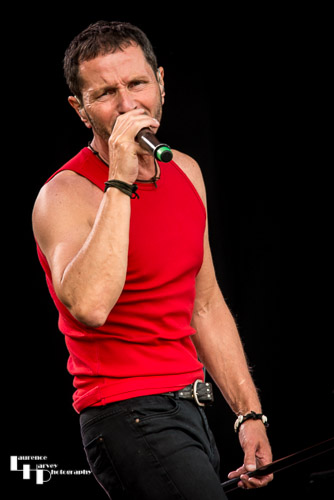 Snakecharmer: Chris Ousey on vocals