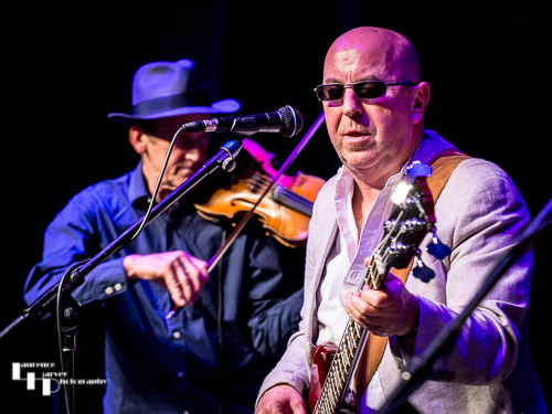 Steve Bingham on vocals and bass