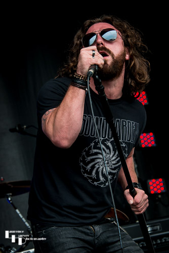 Screaming Eagles: Chris Fry on vocals