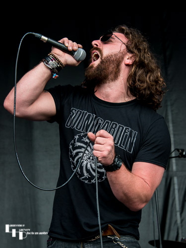 Screaming Eagles: Chris Fry on vocals