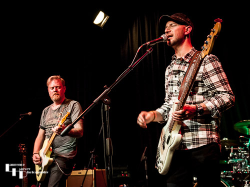 Graham Fieldhouse on vocals & bass, Jamie Peters on guitar