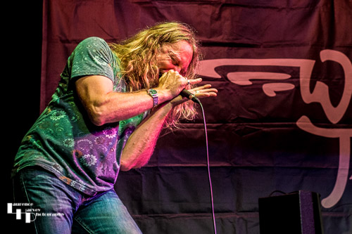 Guest, Andrew Elt on vocals