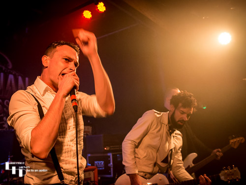 Aaron Buchanan on vocals & Tom McCarthy on guitar
