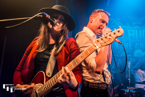 Aaron Buchanan on vocals & Laurie Buchanan on guitar