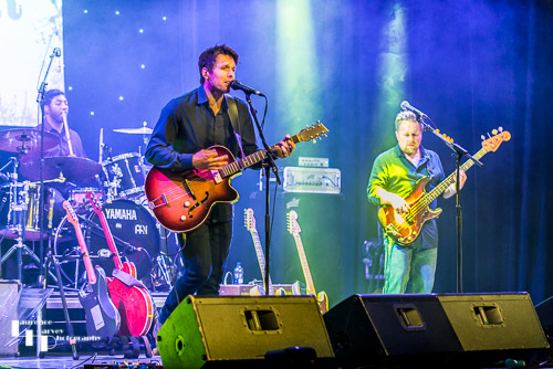 Aynsley Lister & his band on stage at The Harlington