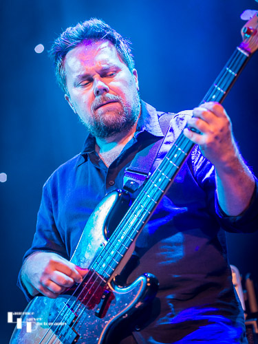 Steve Amadeo on bass