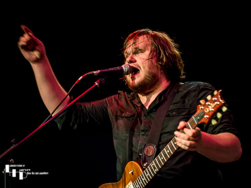 Matt Long on guitar & vocals