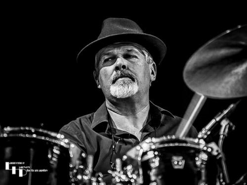 Kevin Yates on drums