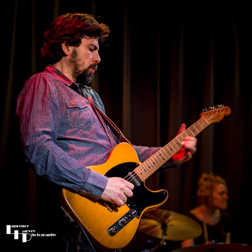 Iago Banet on guitar