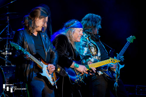 Uli Jon Roth on guitar, Nicklas Turmann on guitar & vocals