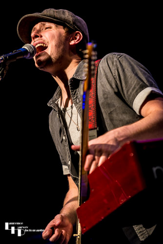 Greg Coulson on vocals & guitar