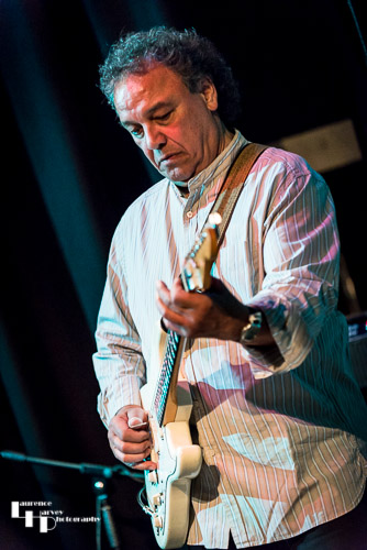 Steve Simpson on guitar