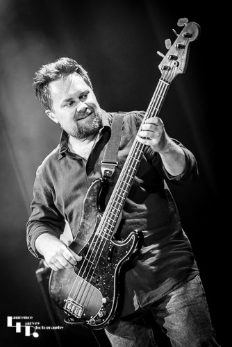 Steve Amadeo on bass