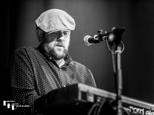 Morg Morgan on keys