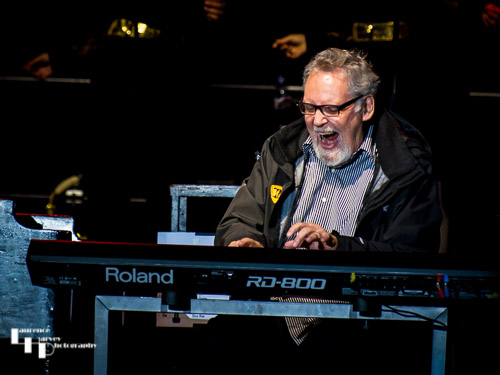 Reese Wynans on keys