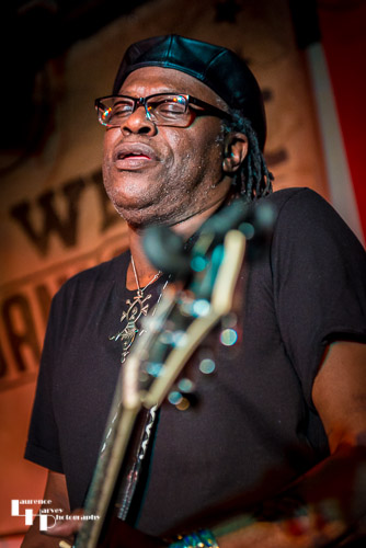 Joe Louis Walker on vocals & guitar