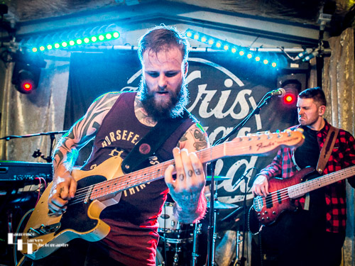 Kris Barras on guitar & vocals, Elliott Blackler on bass