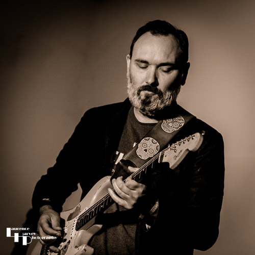 Andy Walker on guitar