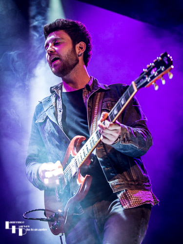 Ben Edwards on vocals and rhythm guitar