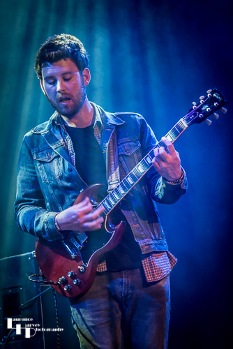 Ben Edwards on vocals and rhythm guitar