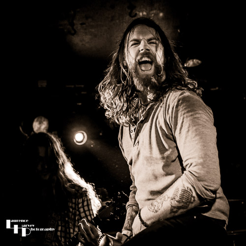 Sean Seabrook on vocals