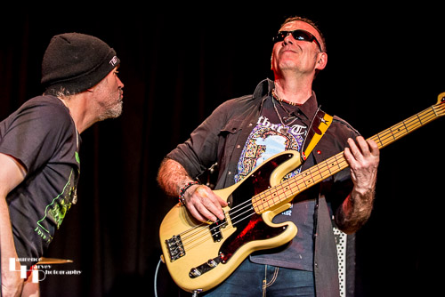 Stuart 'Son' Maxwell on vocals & Derek White on bass