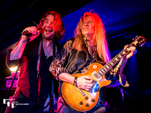 Jan Hoving on vocals & Adrian Vandenberg on guitar