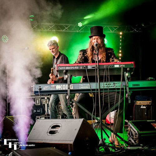 4th Labyrinth: Marcel Kunkel on vocals & keys, Andy Cross on guitar