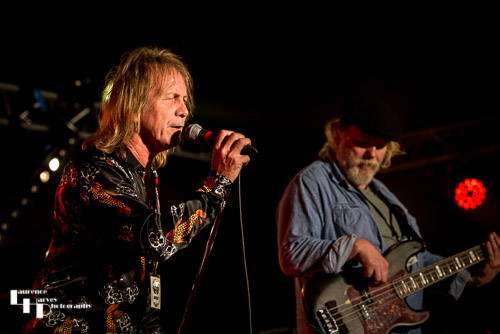 Atomic Rooster: Pete French on vocals & Shug Millidge on bass