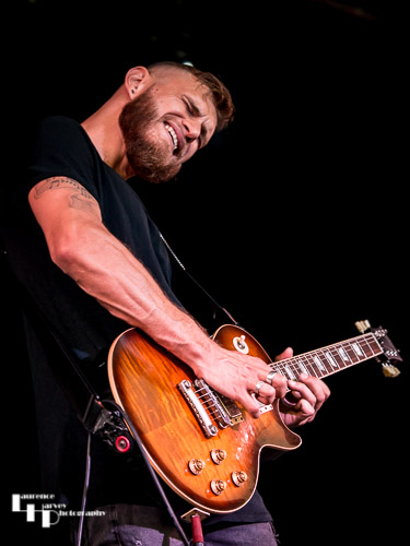 Ben Poole (Band): Ben Poole on guitar & vocals